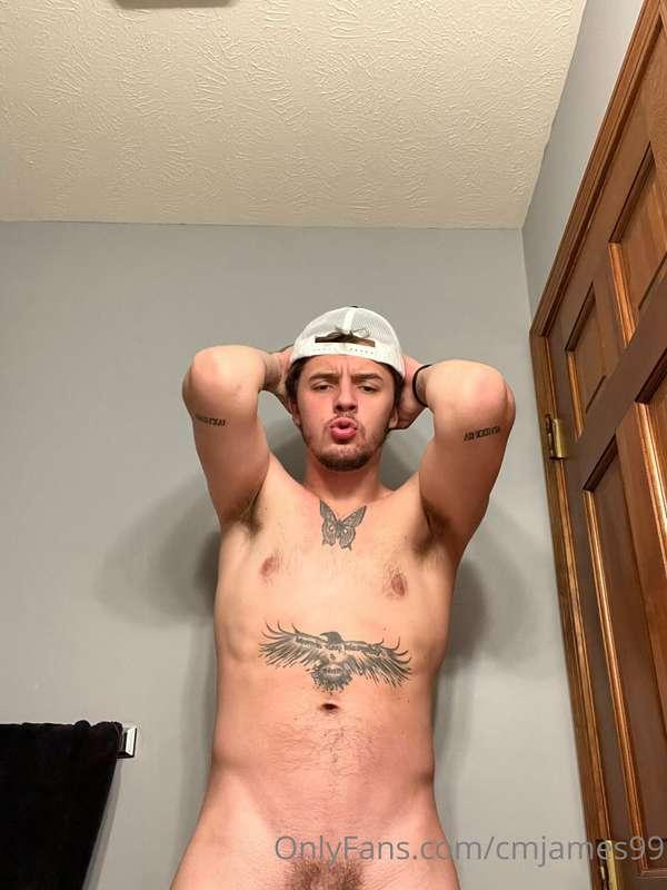 Come sniff these pits for me Beta boy