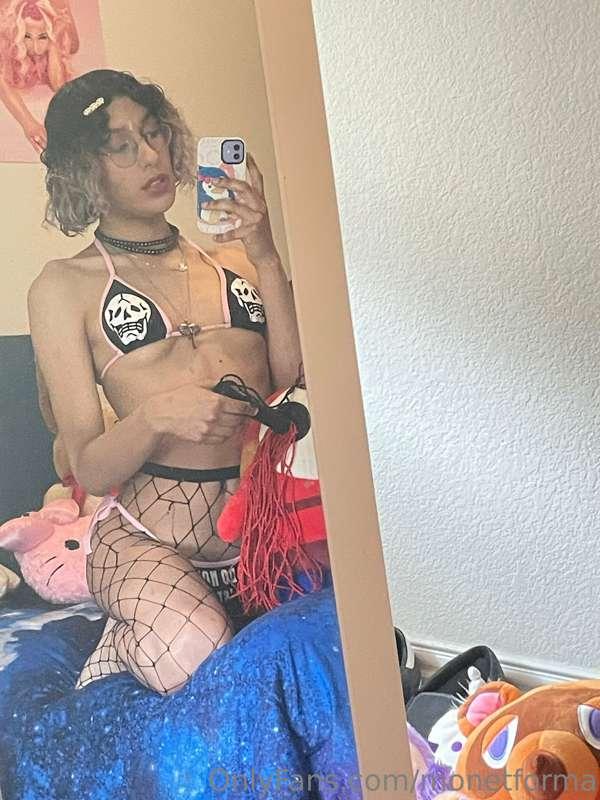 heard shy guys like to be bullied by goth girls xD