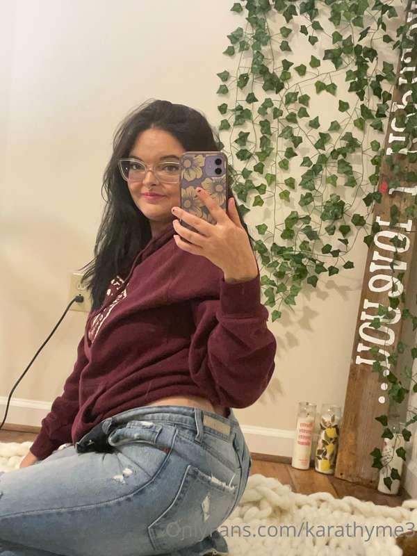 Daddy!!!!
Do you like my MILF jeans?!?! Would you take me to..