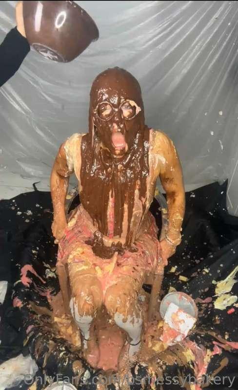 bsmessybakery image #12
