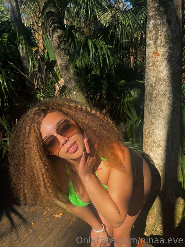 Got fucked in the woods by my photographer after this😳