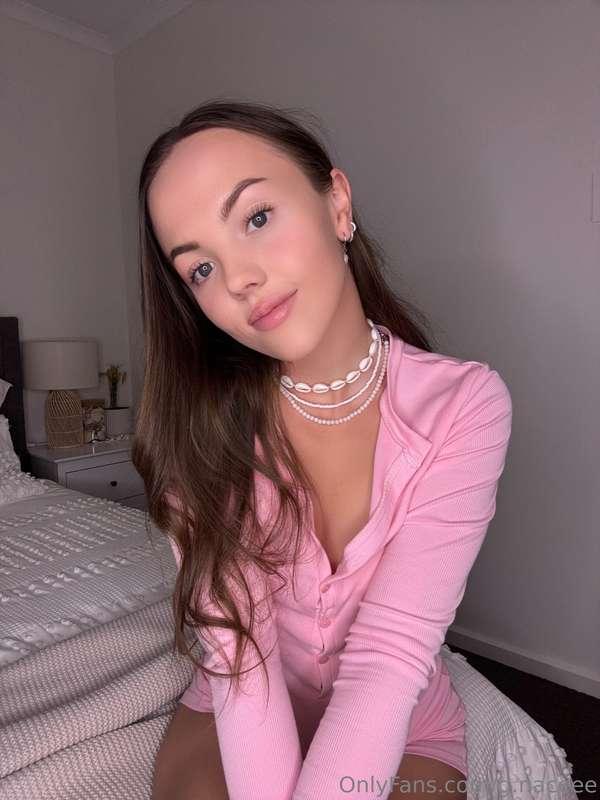 i feel like spending the day in bed, i can do it in PJs or n..