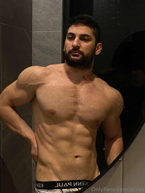 Boynumda savaş izleri 🥵