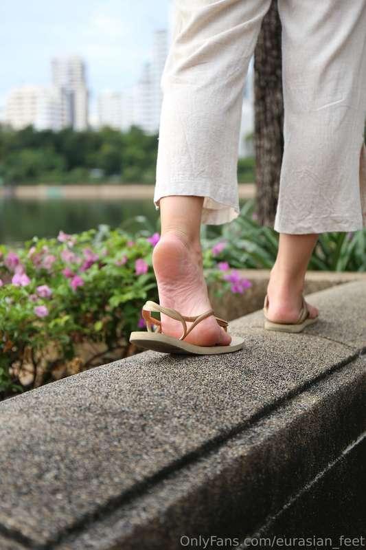Subscribe to @eurasian_feet_vip for more! x