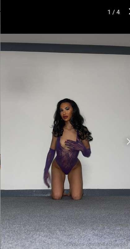 Guys, check out this new creator. She's hot as fuck and avai..