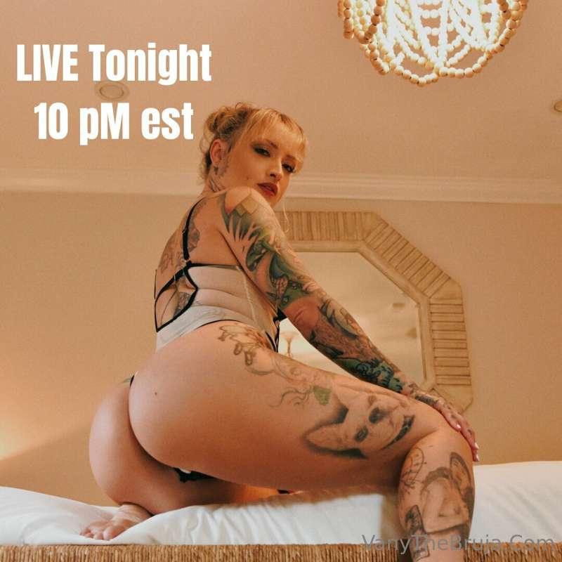 Live tonight at 10pm eastern !!! Sunday !