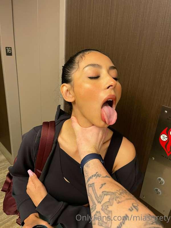 Who likes to get rough???