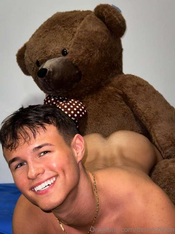 Because everyone loves this pics I am posting more of them h..