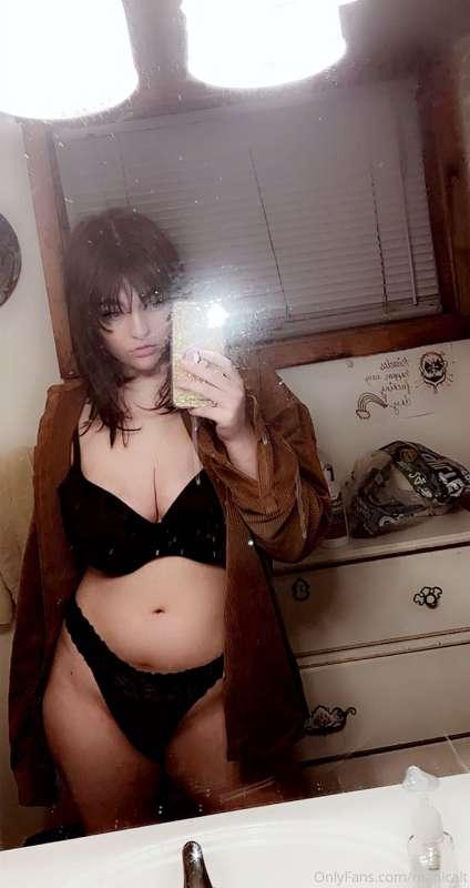 The darker the better 🖤