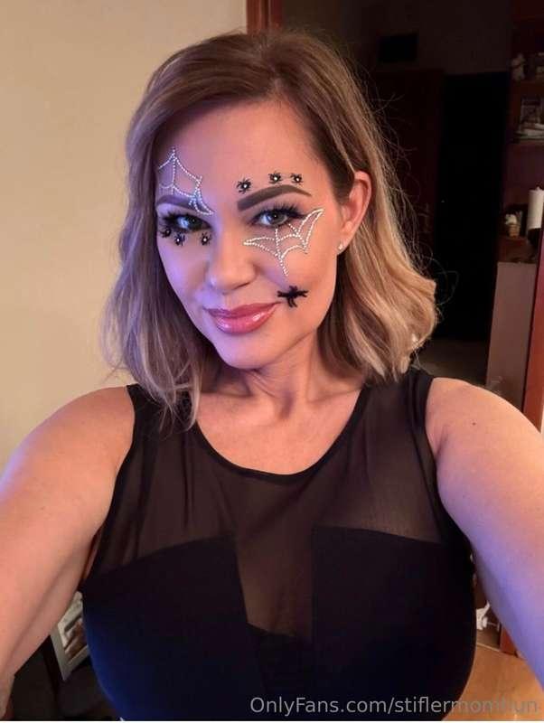 It was a Halloween 🎃🕷️😘