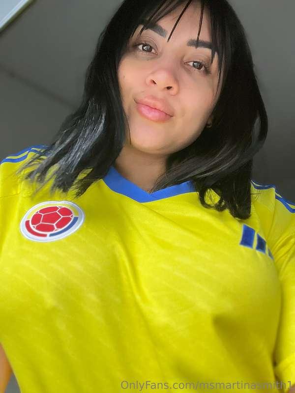 I’m ready to the soccer, Let’s play with this balls 🇨🇴  Esto..