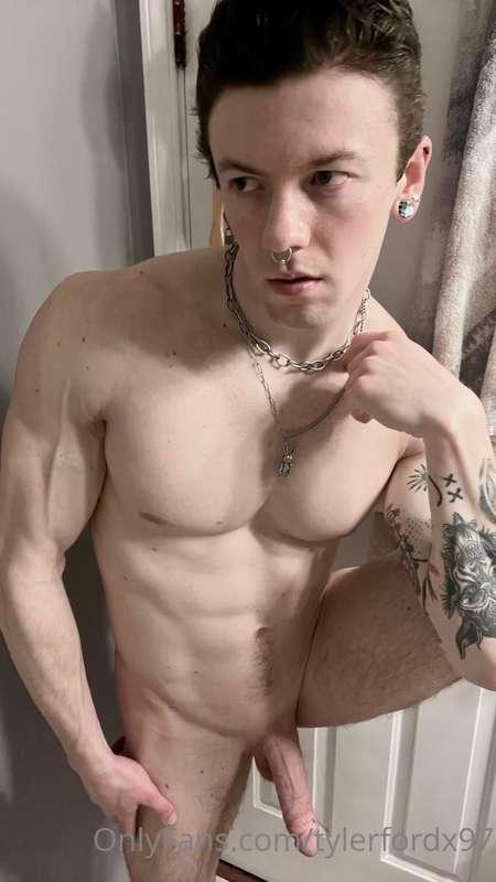 Waiting for your call baby night and day..
