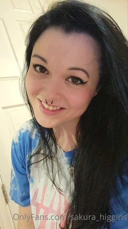 Freshly died hair and aaalllmost a full mirror PLASTT I hope..