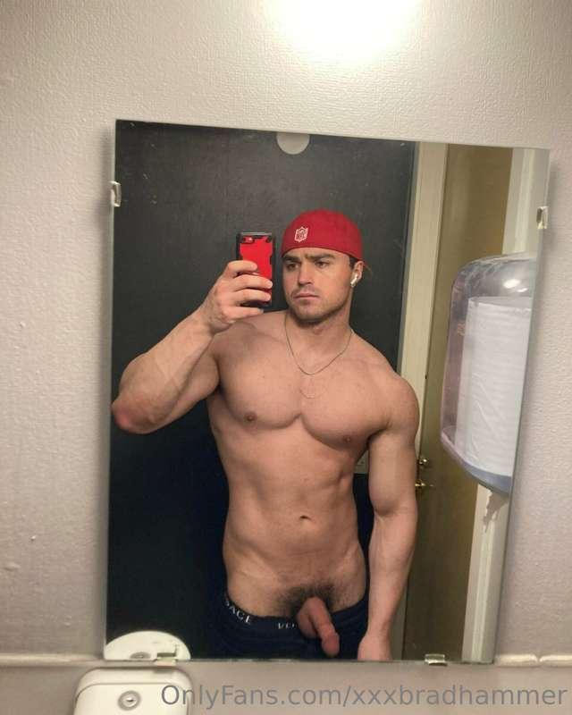 In need of a cocksucker ASAP