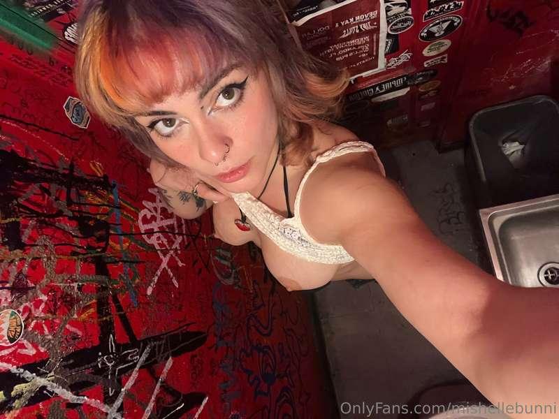 mishellebunni image #3