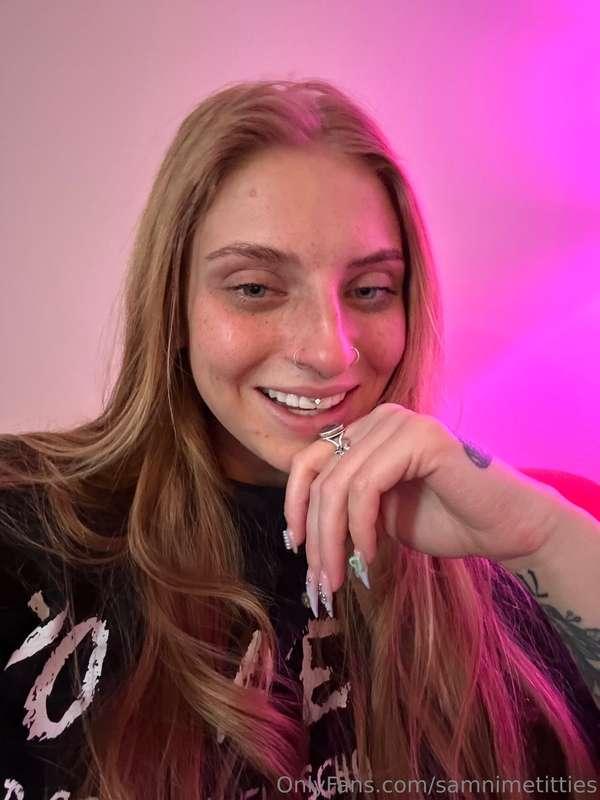 need someone to make me smile tonight
