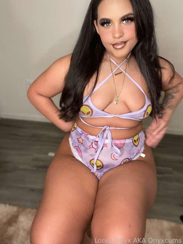 onyxcums image #0