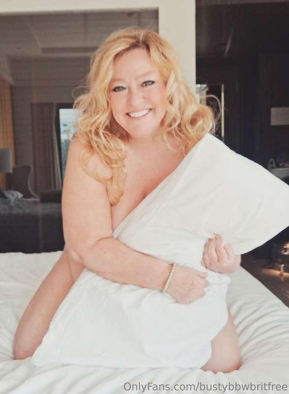Beyond ready for a hot massage that leads to being played wi..
