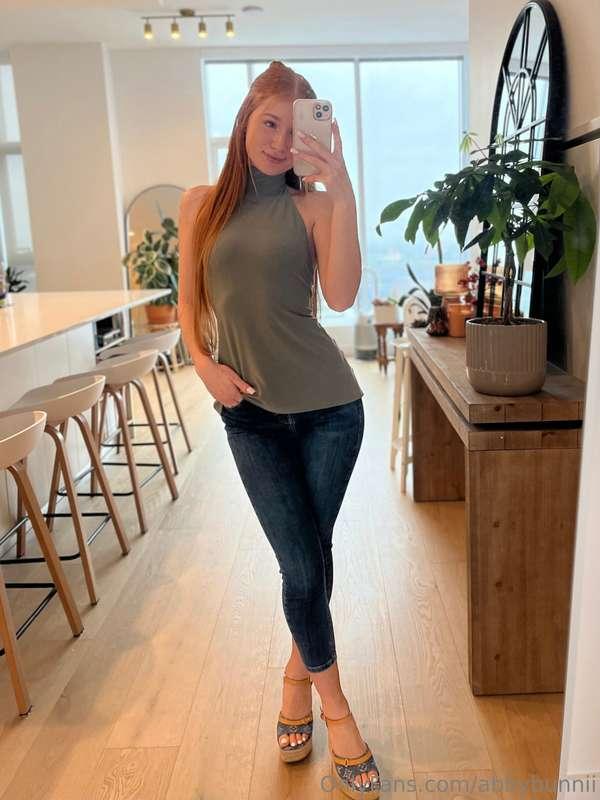 do you think this outfit’s a keeper?
