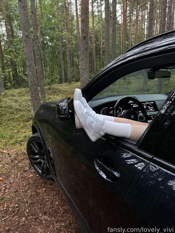 lovely_vivi image #1