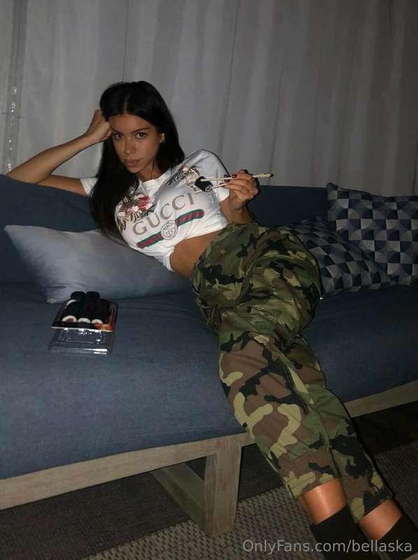 😘