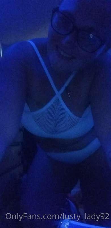 Cum on let's go swimming