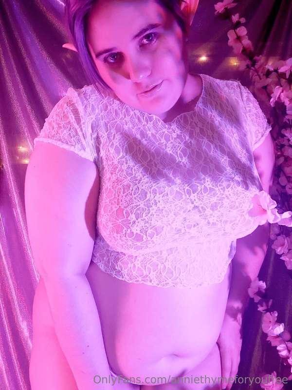 You need a slut like me?!