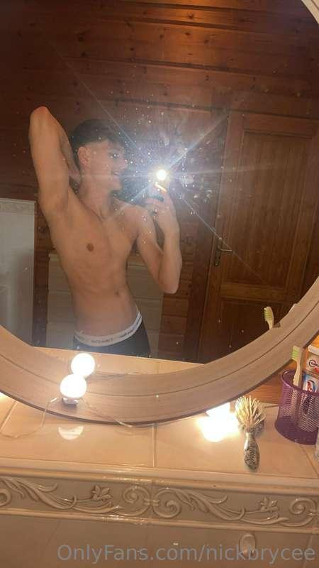 You want to undress me😈
