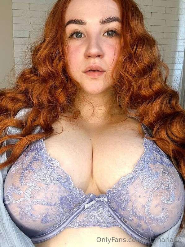 😈She @riddle_girl is free today for you😈 Busty hottie @riddl..