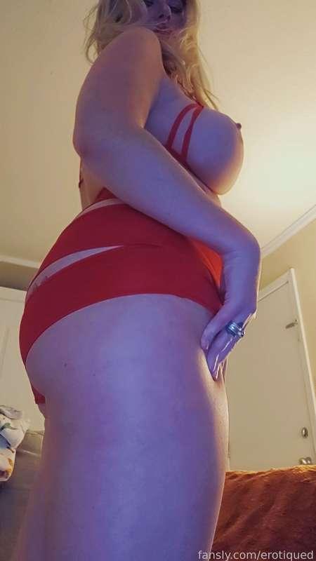 erotiqued image #5