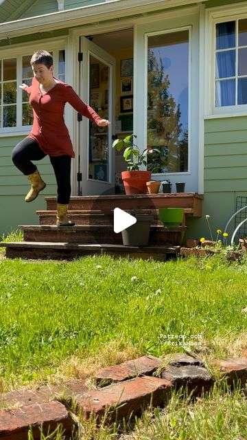This video has nothing to do with the post.