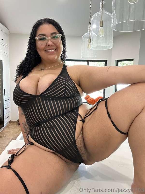 Honey, dinner’s HOT and READY! 😈😏🥵