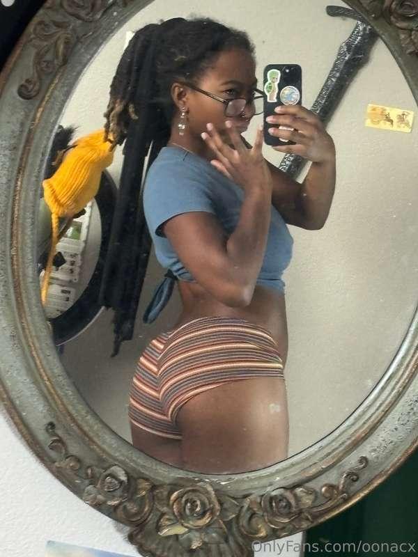 back in a hotel!! :3 what content should i make?