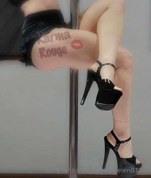 ✨Free free free✨️

Have You met My friend Karma? 
She's new ..