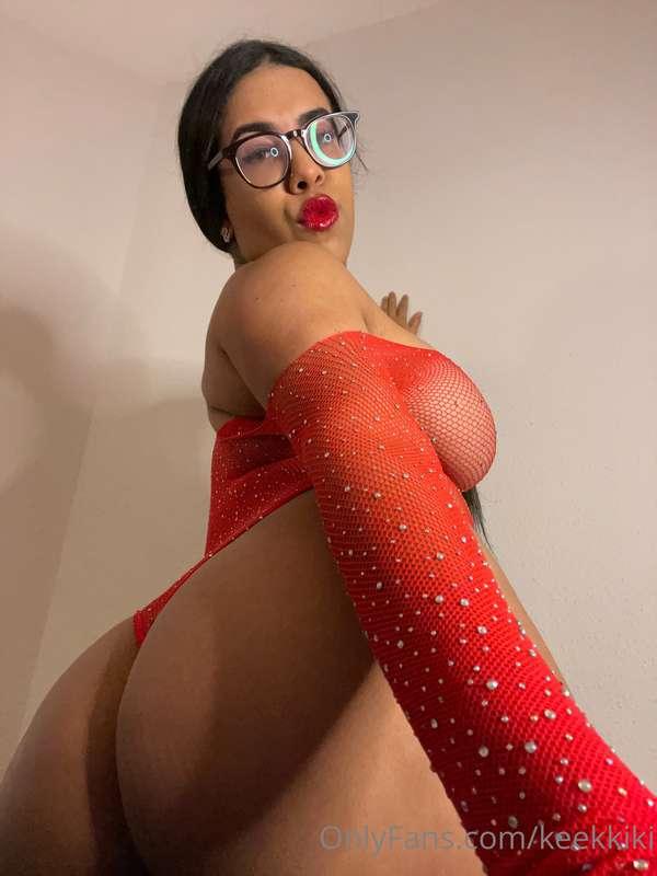 I dare you to tip $10 ✨ for a SUPER SLUTTY surprise 🤫💦
