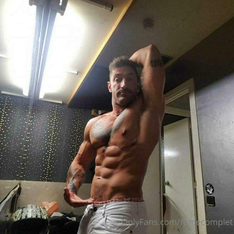 fumecomplet image #2