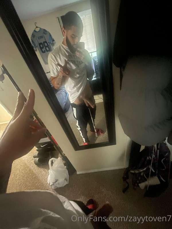 ✌🏽