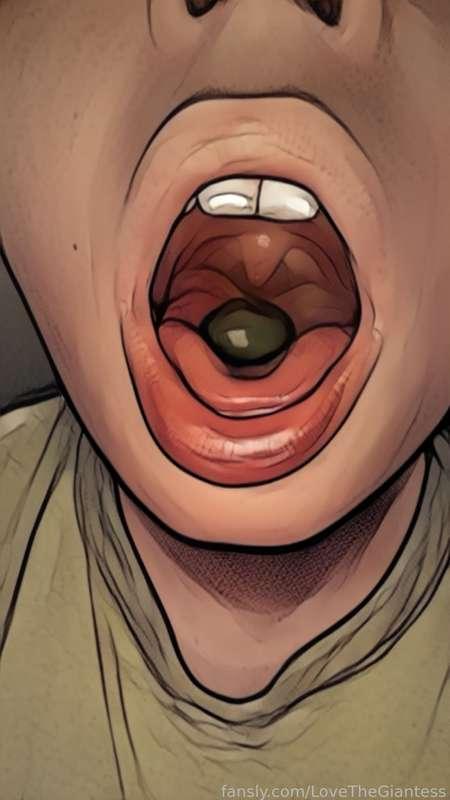 lovethegiantess image #1