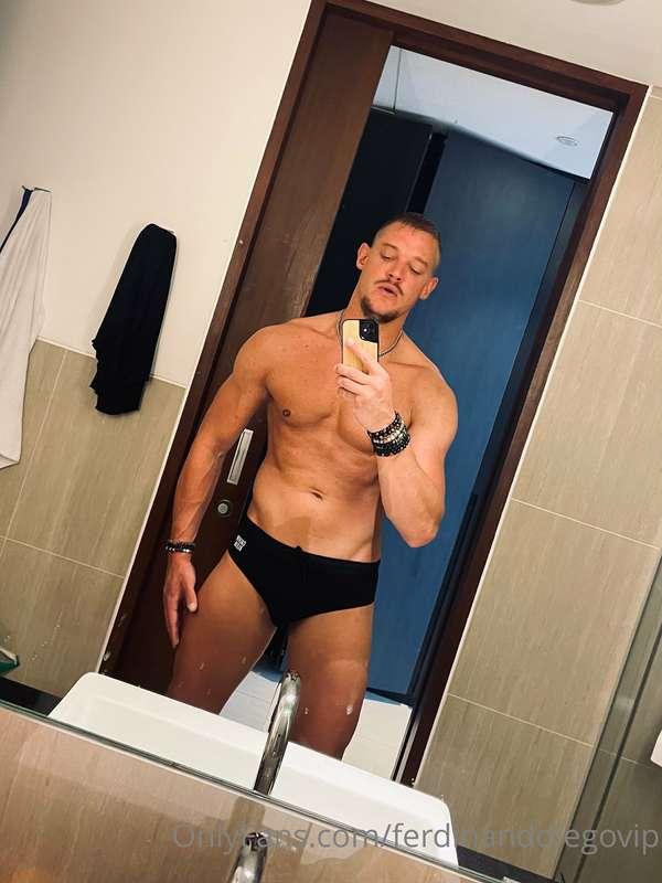 Goodmorning from Bangkok! 🍆🔥