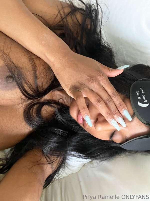 Good morning! ☀️  How would you wake me up? 😈