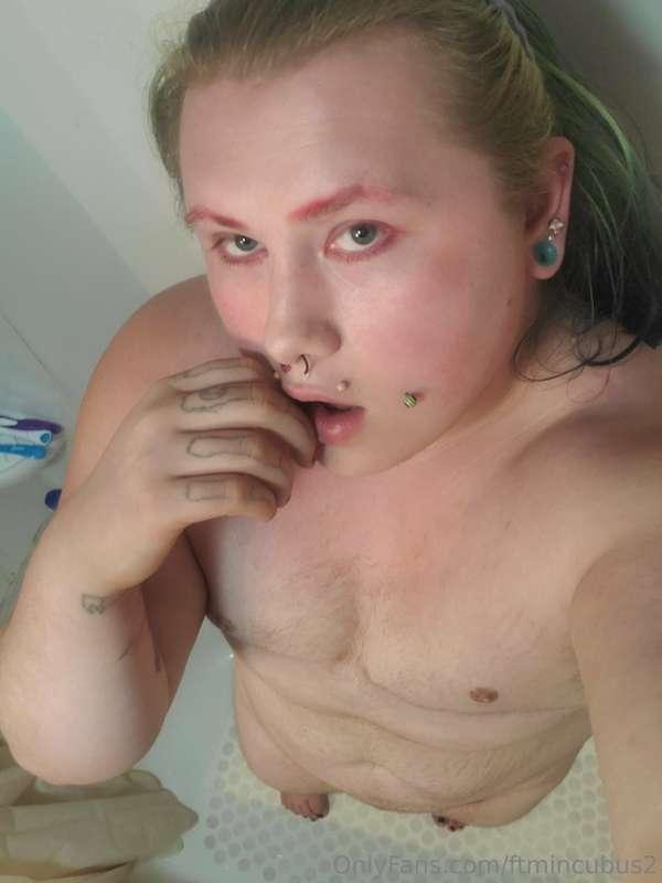 Red eyeshadow is my new personality 🫀❤️💋