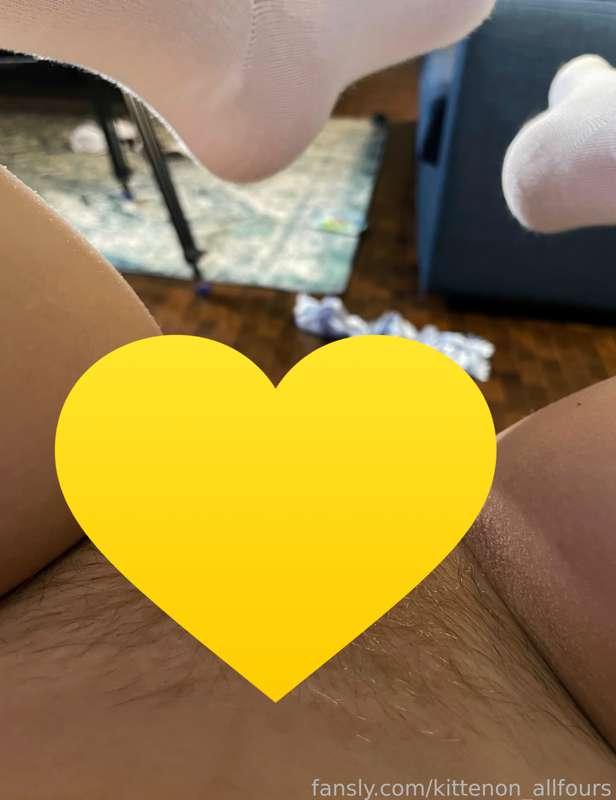 Does it suit me to be a blonde? 😋


 #hairy #hairyarmpits  #hairypussy 