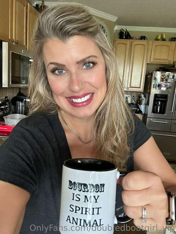 Goodmorning sexy!!😈 Happy Hump Day!!💋