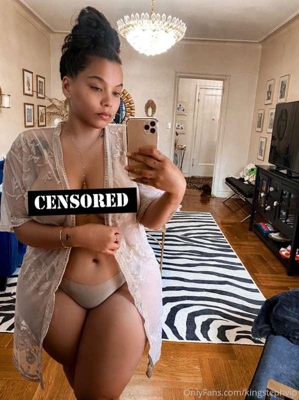 Check your DM's Daddy 💋 and enjoy some goodies from my "SELF..