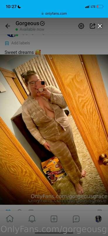 Dream a little wet dream of me 😘