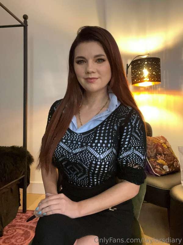 i'm ready for you.. come help me get undressed 🤭