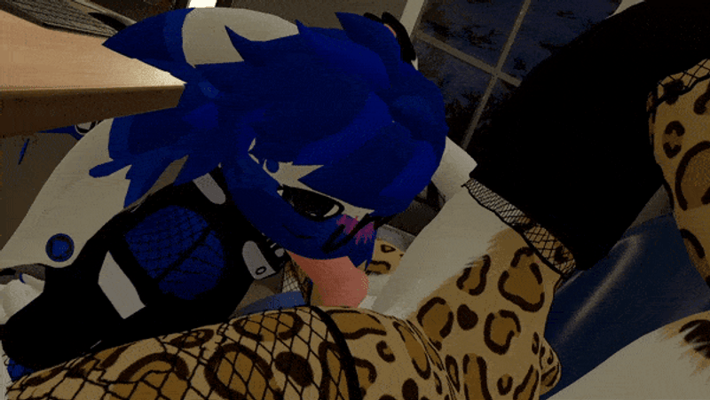 Pretty boy just can't help but interrupt me while I'm working~

#vrclewd #lewd #Furry #Femboy #Gay #ERP