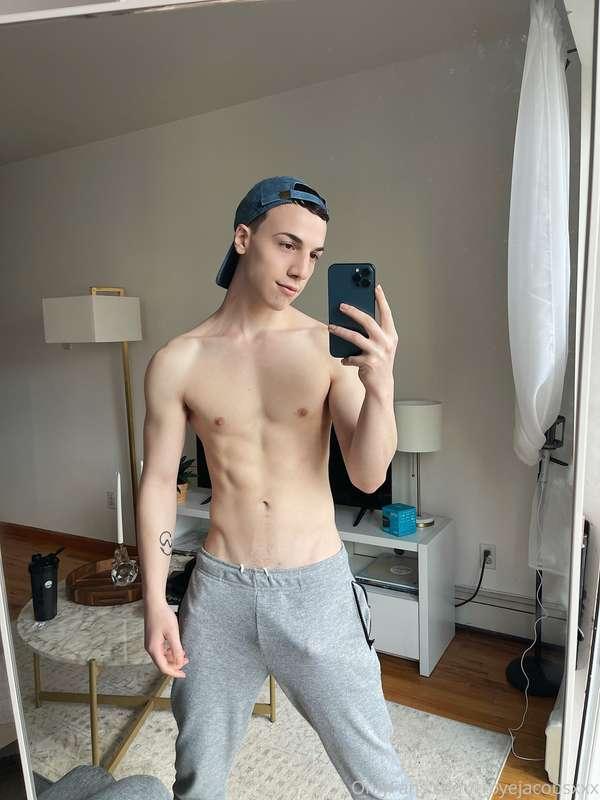 troyejacobsxxx image #0