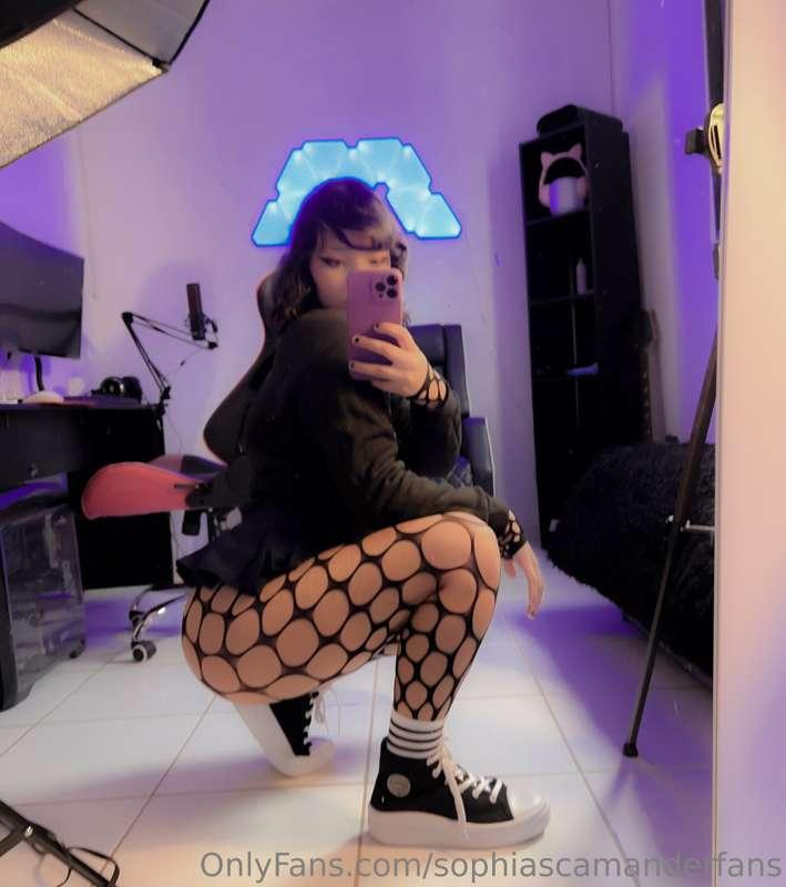 sophiascamanderfans image #1