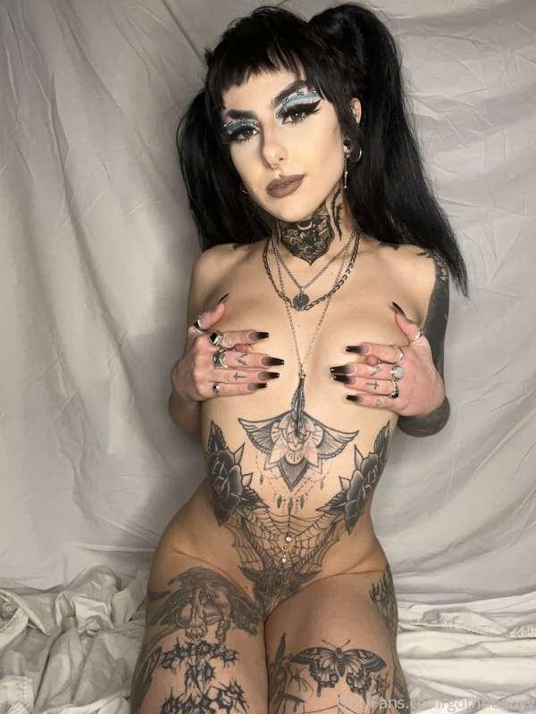 Cum spoil me daddy🥵